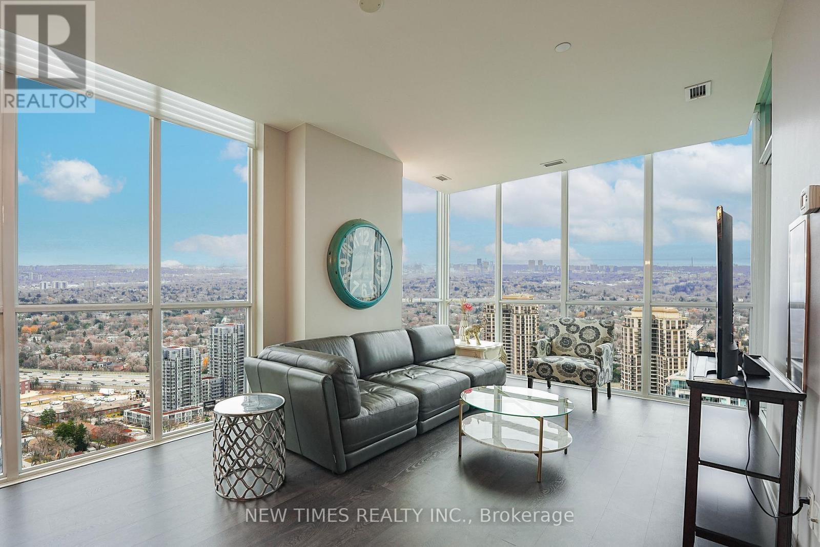 4202 - 9 Bogert Avenue, Toronto, ON - Indoor Photo Showing Living Room