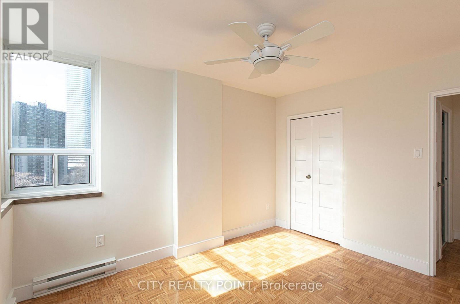 602 - 55 Isabella Street, Toronto, ON - Indoor Photo Showing Other Room