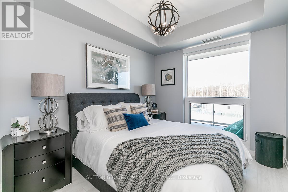 A216 - 241 Sea Ray Avenue, Innisfil, ON - Indoor Photo Showing Bedroom