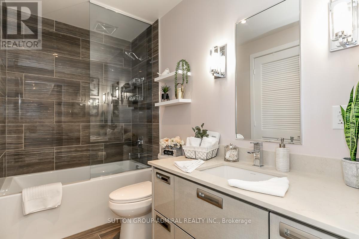 A216 - 241 Sea Ray Avenue, Innisfil, ON - Indoor Photo Showing Bathroom