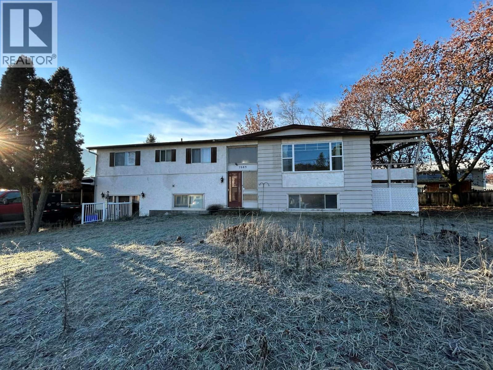 7083 Donaldson Drive, Grand Forks, BC - Outdoor