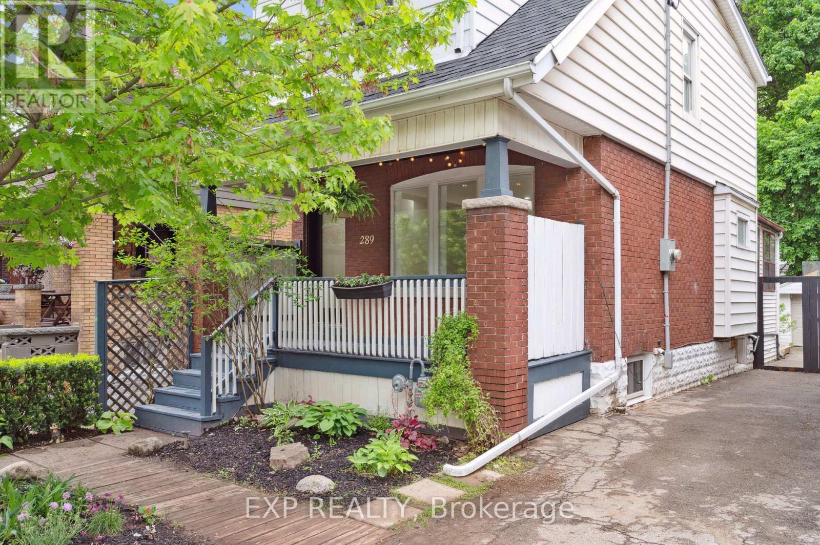 289 Houghton Avenue S, Hamilton, ON - Outdoor With Deck Patio Veranda