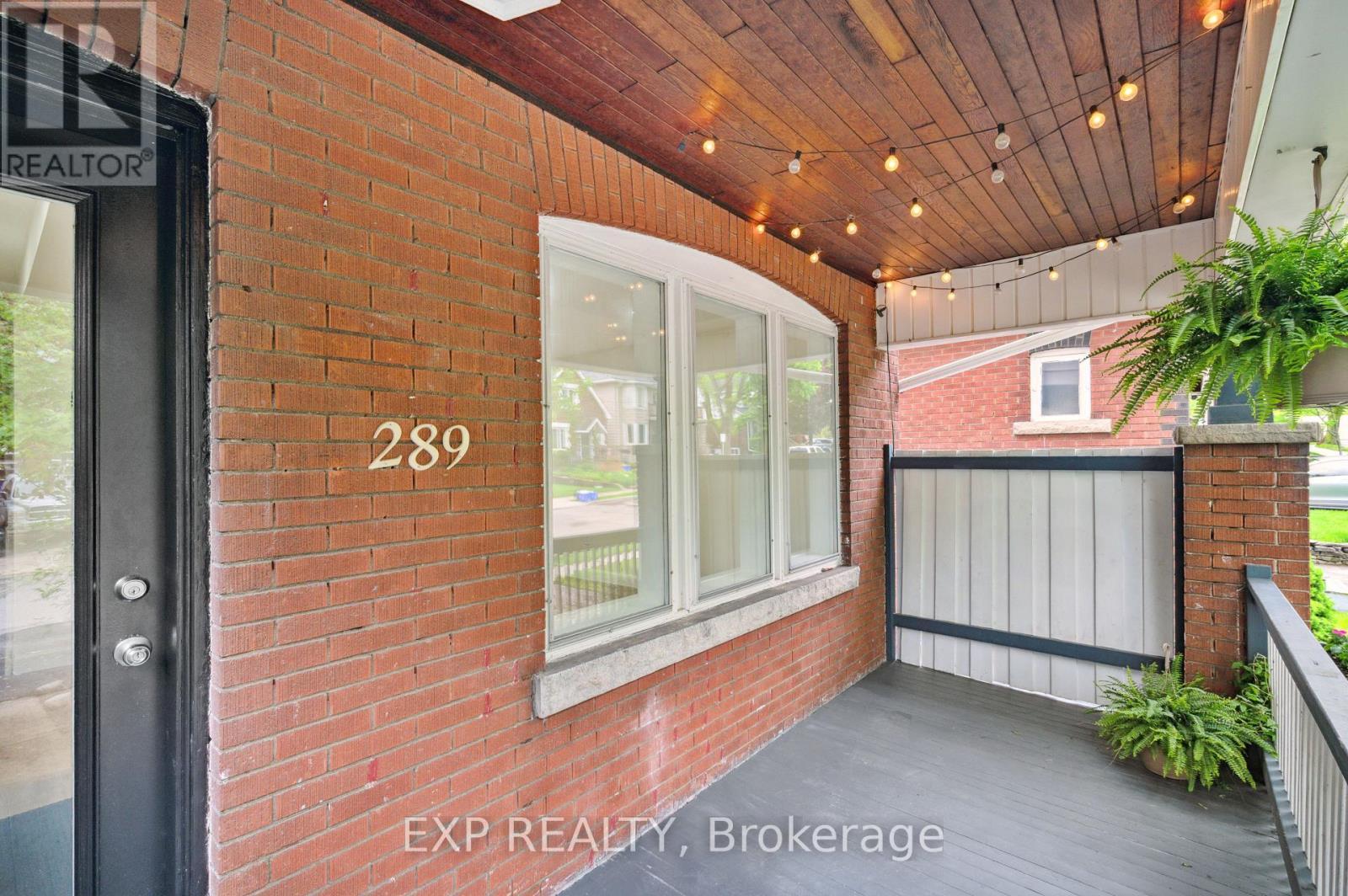 289 Houghton Avenue S, Hamilton, ON - Outdoor With Exterior
