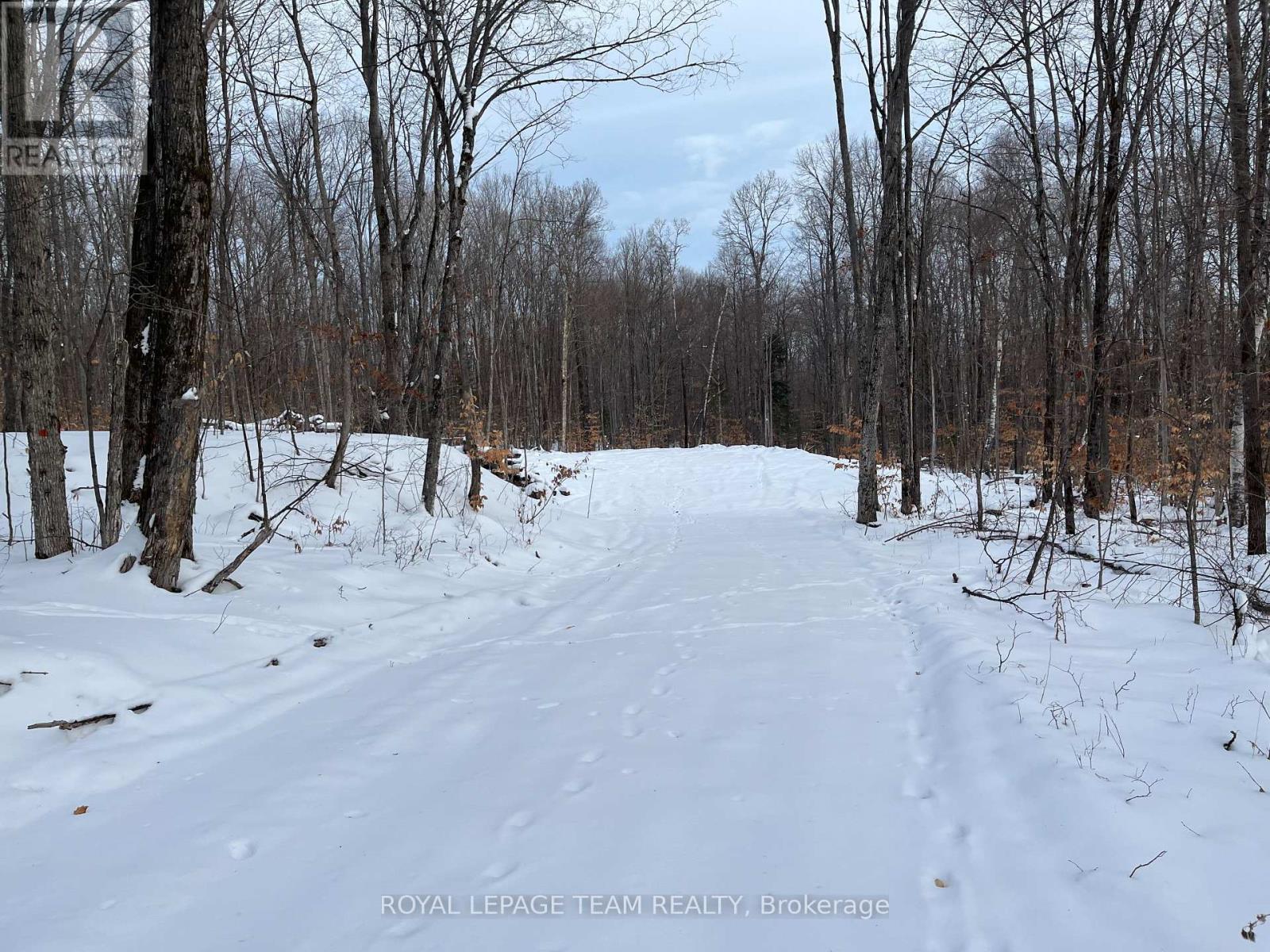 01 Siberia Road, Madawaska Valley, ON