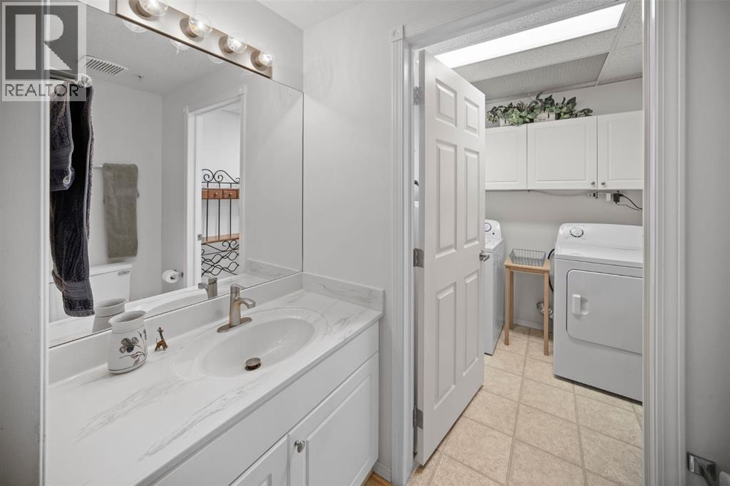 201, 223 Tuscany Springs Boulevard Nw, Calgary, AB - Indoor