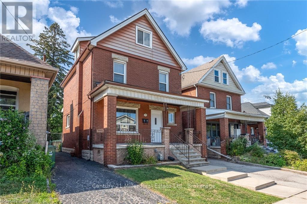 Main - 39 Connaught Avenue N, Hamilton (Stipley), ON - Outdoor With Facade