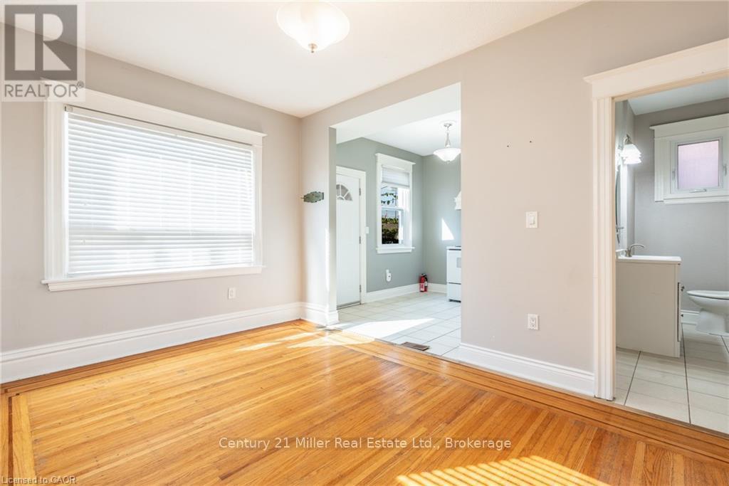 Main - 39 Connaught Avenue N, Hamilton (Stipley), ON - Indoor Photo Showing Other Room