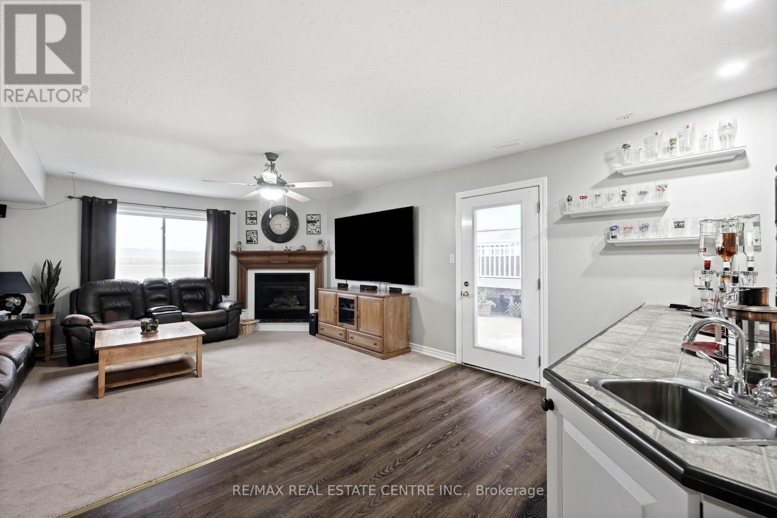 395115 County Road 12 Road, Amaranth, ON - Indoor With Fireplace