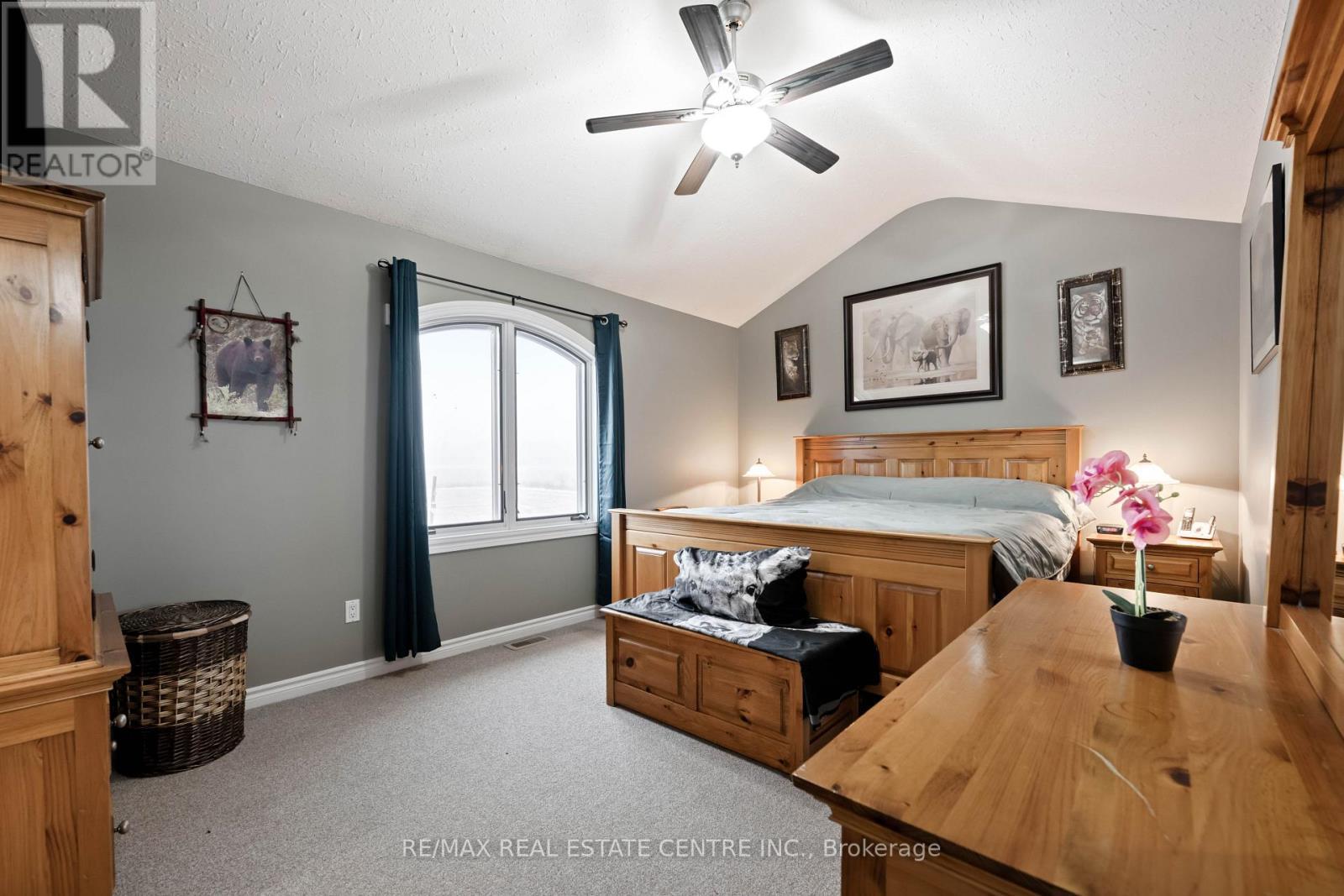 395115 County Road 12 Road, Amaranth, ON - Indoor Photo Showing Bedroom