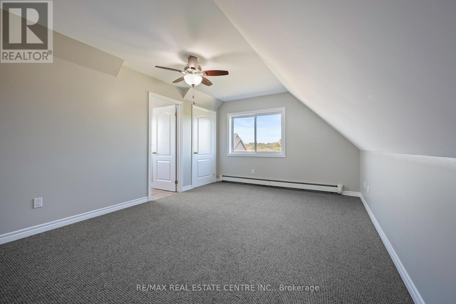 395115 County Road 12 Road, Amaranth, ON - Indoor Photo Showing Other Room