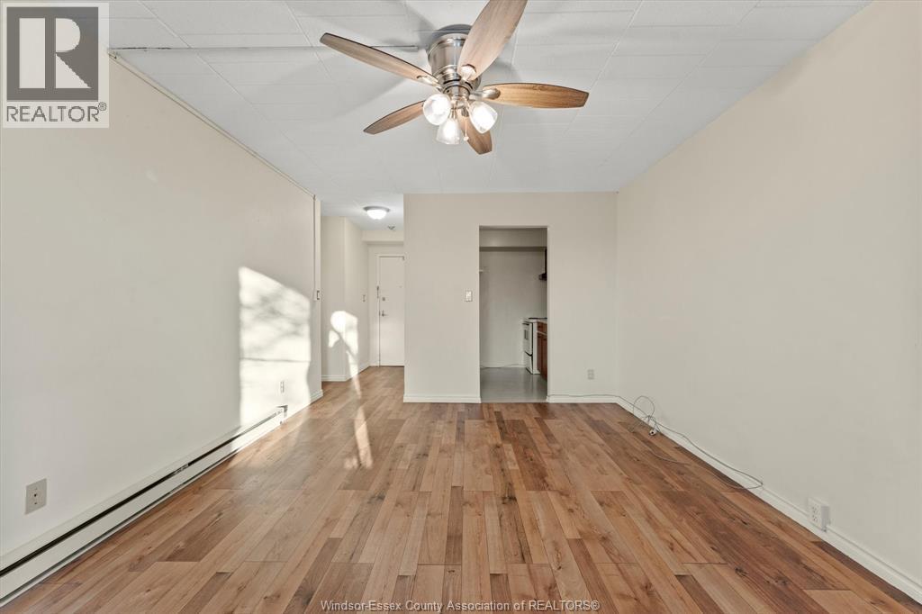 6550 Thornberry Unit# 6550, Windsor, ON - Indoor Photo Showing Other Room