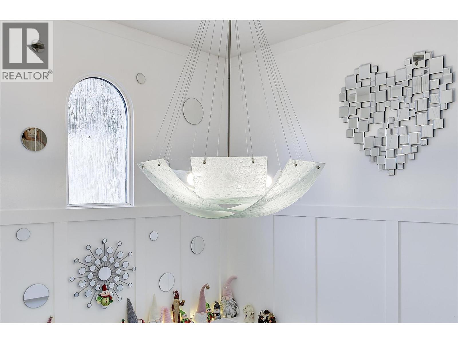 15 Traders Cove Road, Kelowna, BC - Indoor