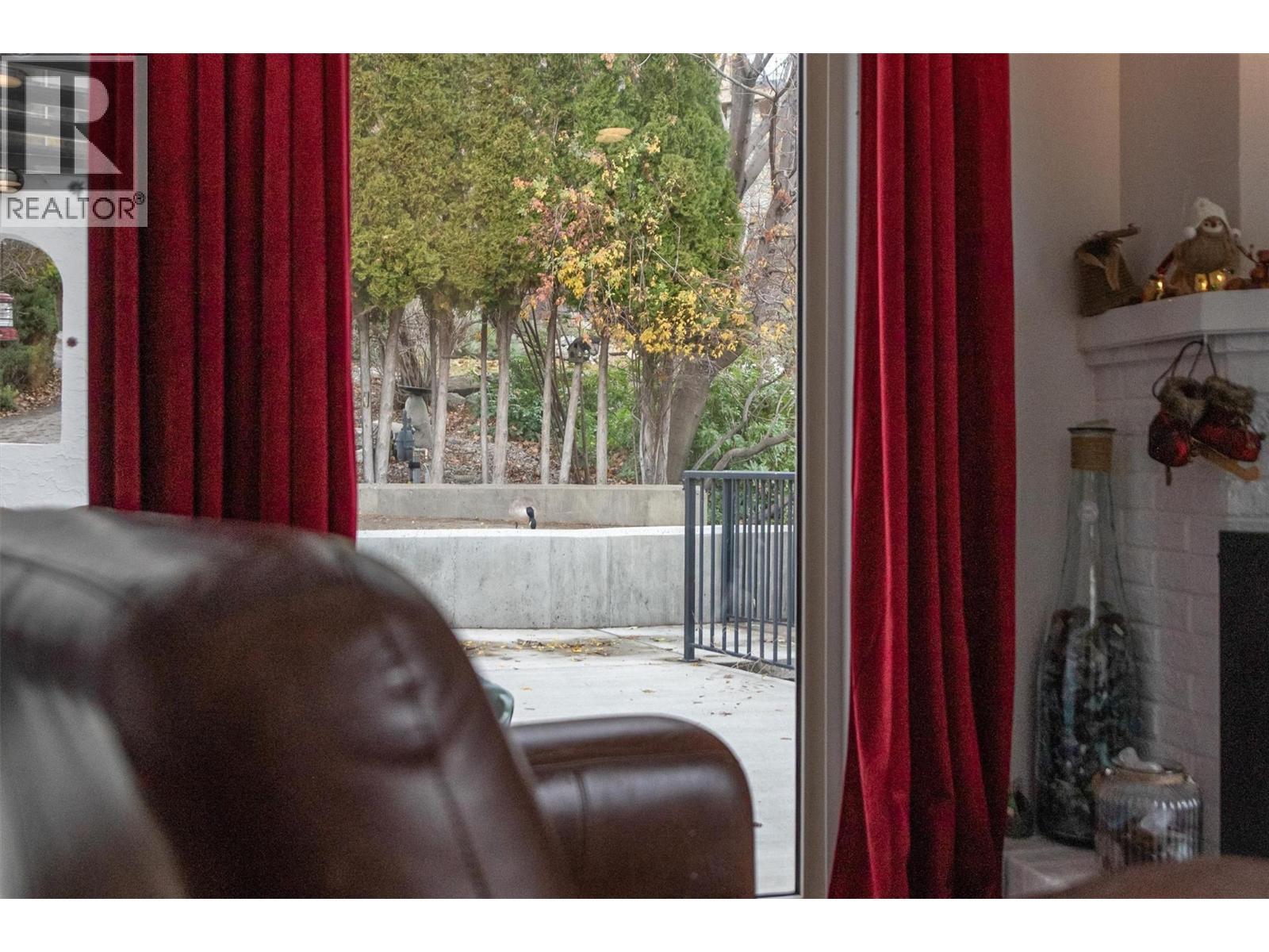 15 Traders Cove Road, Kelowna, BC -