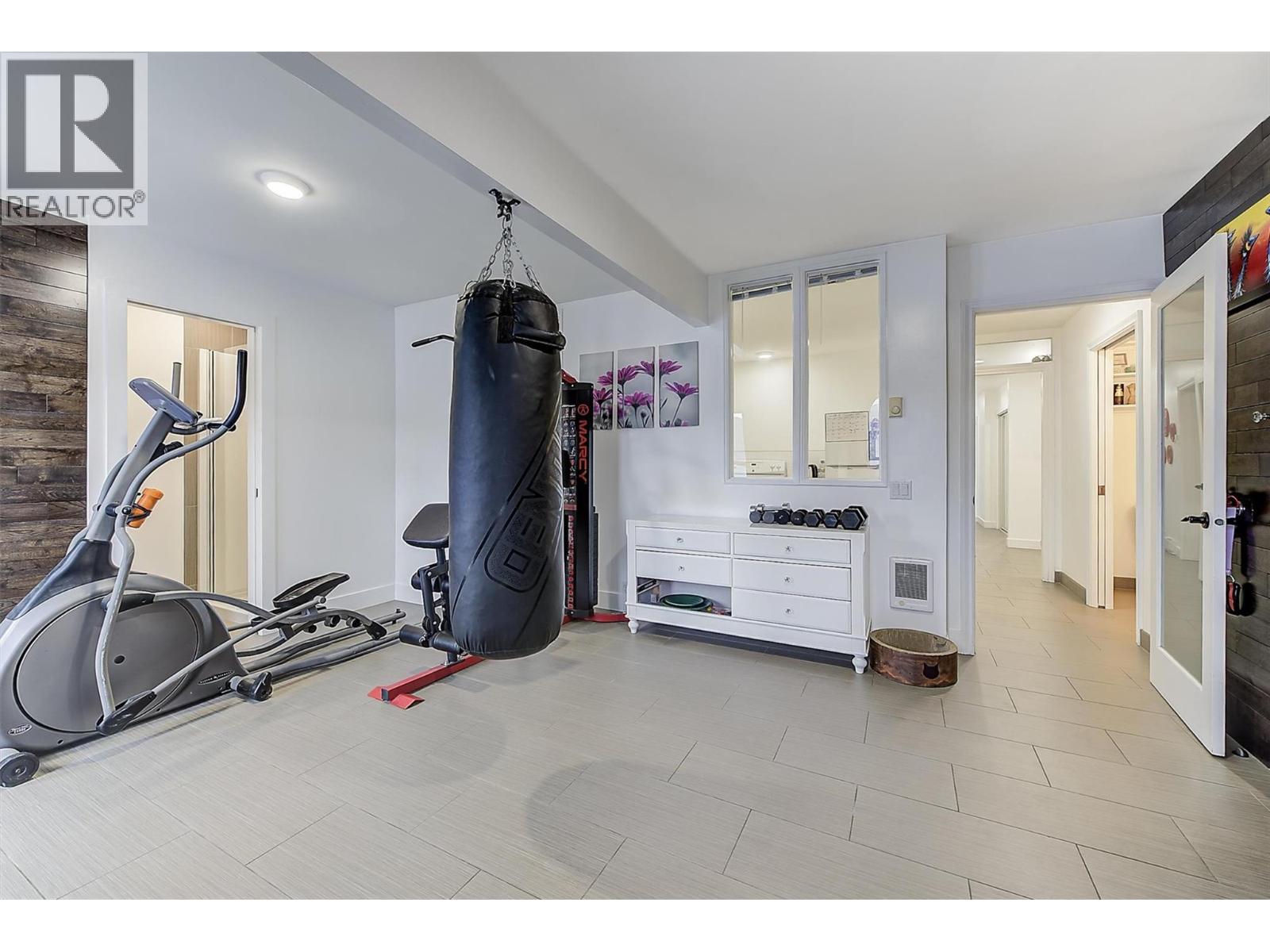 15 Traders Cove Road, Kelowna, BC - Indoor Photo Showing Gym Room