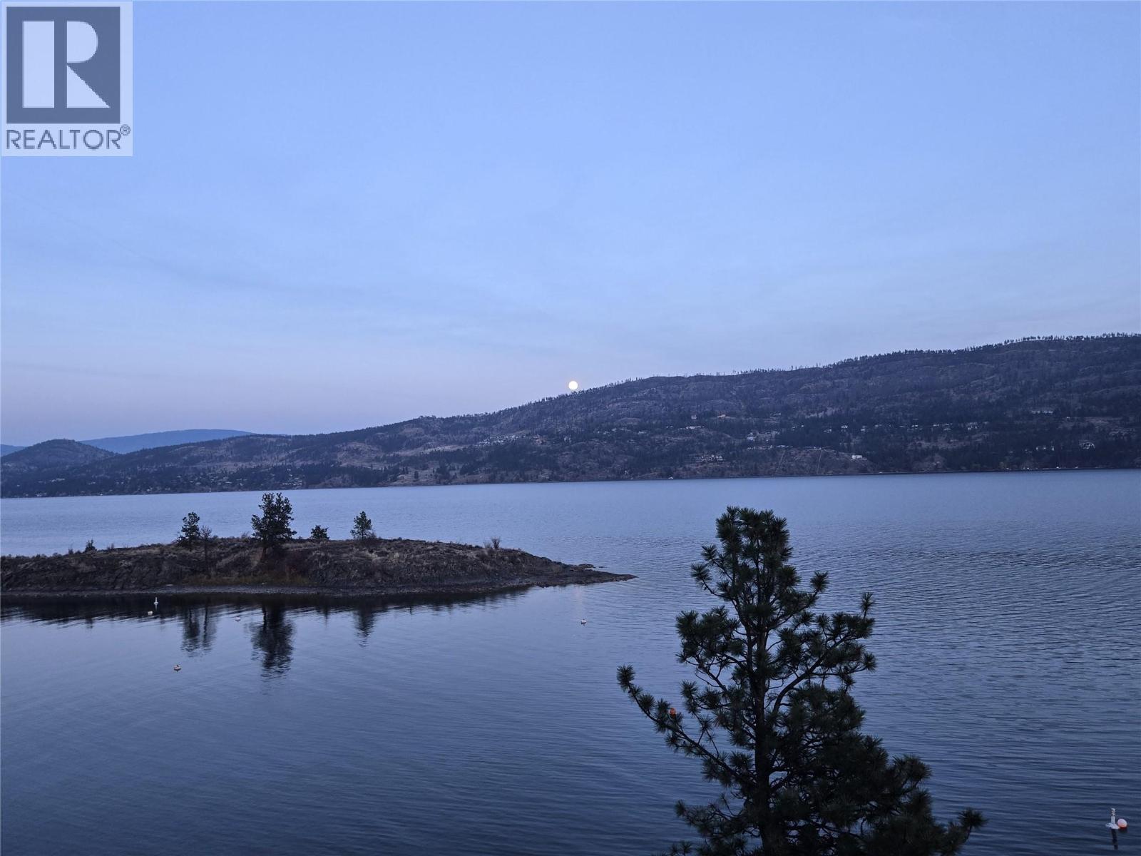15 Traders Cove Road, Kelowna, BC - Outdoor With Body Of Water With View