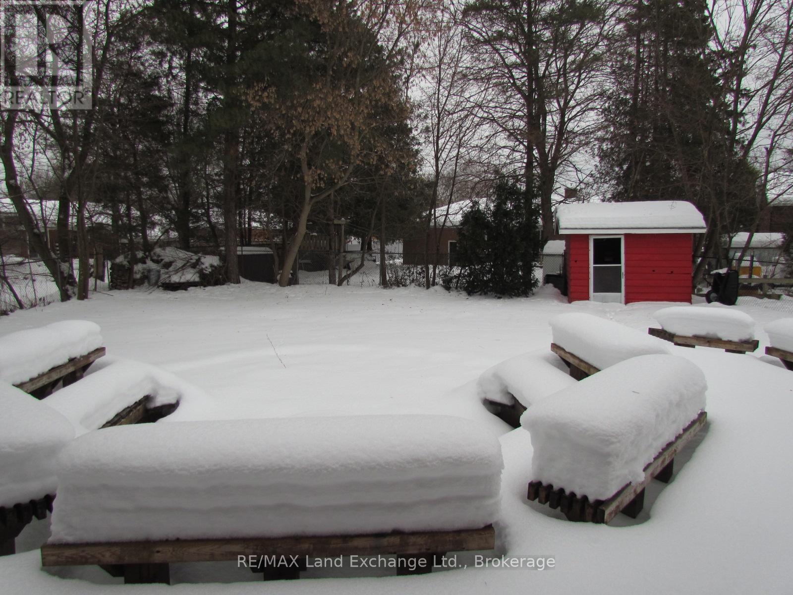 251 4Th Avenue, Hanover, ON - Outdoor