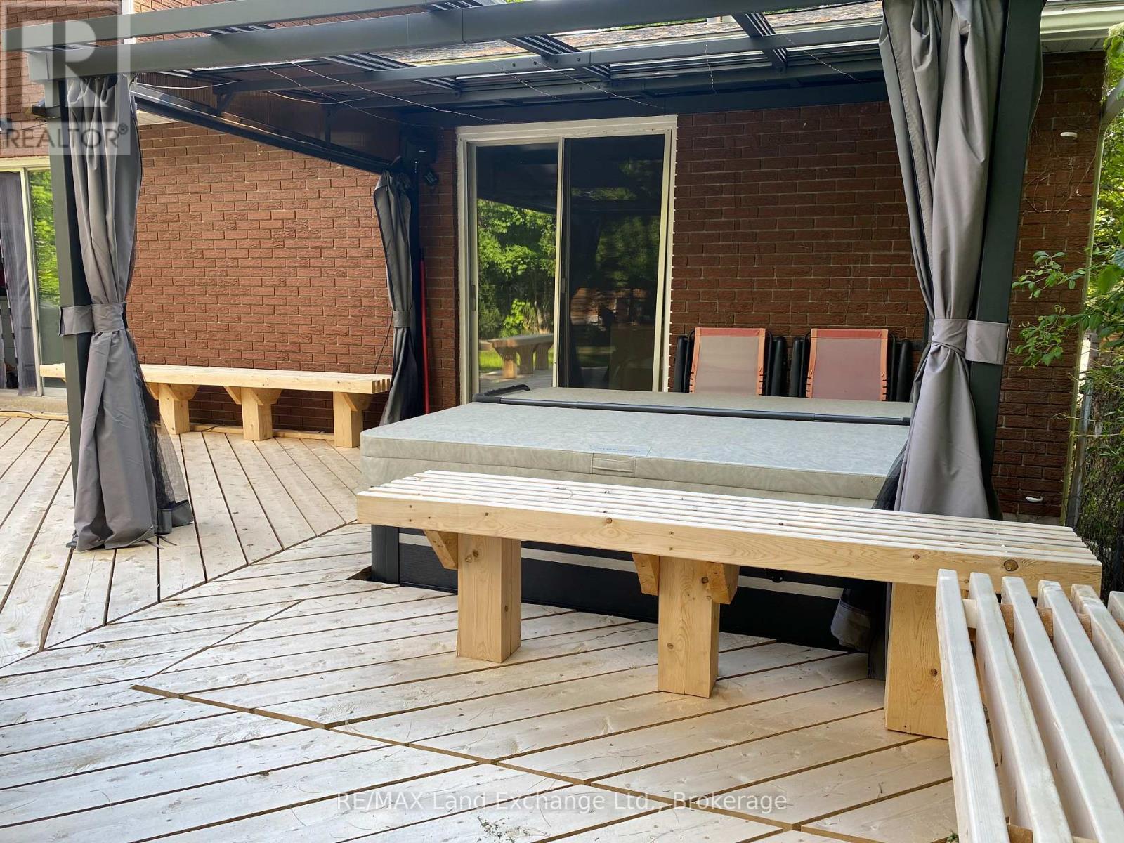 251 4Th Avenue, Hanover, ON - Outdoor With Deck Patio Veranda With Exterior