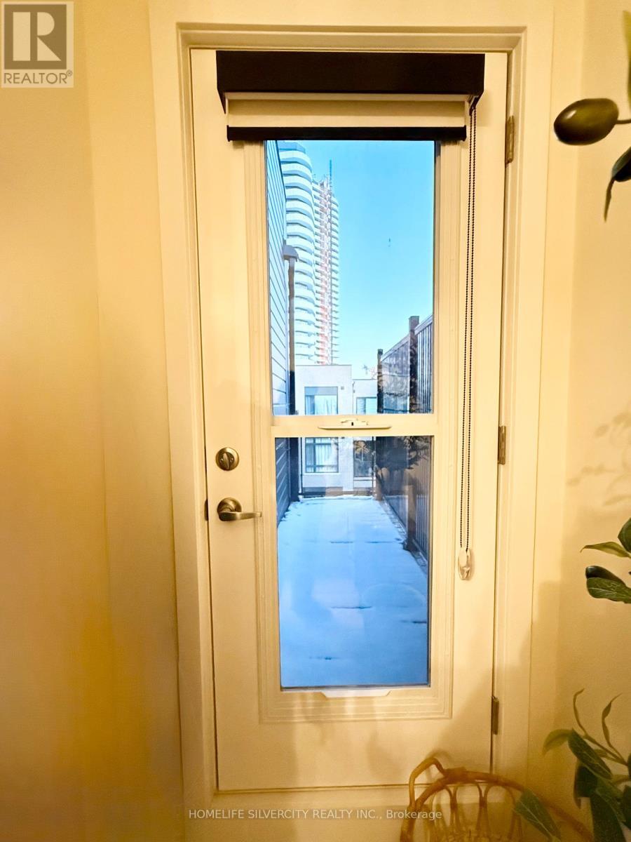 42 Chiffon Street, Vaughan, ON - Indoor Photo Showing Other Room