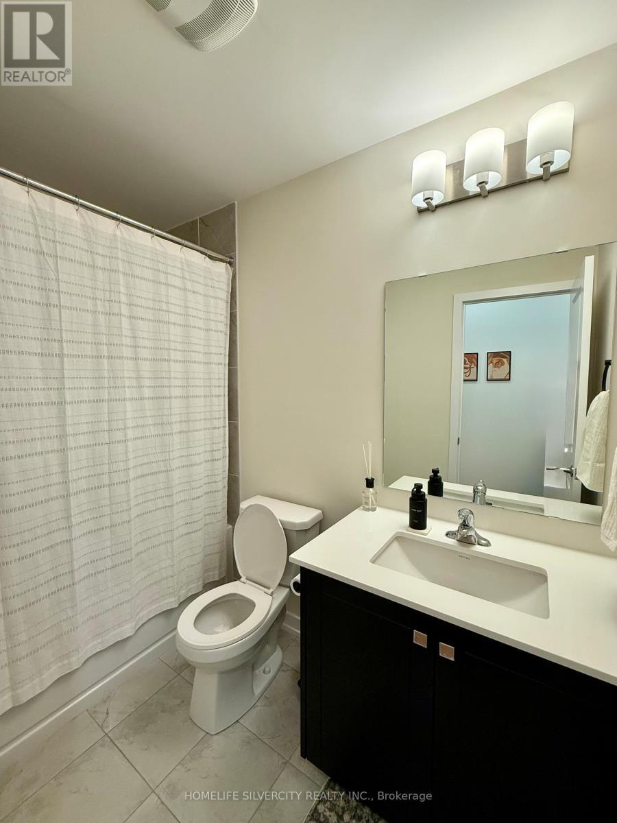 42 Chiffon Street, Vaughan, ON - Indoor Photo Showing Bathroom