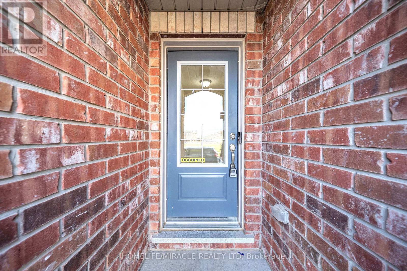 15 Finegan Circle, Brampton, ON - Photo Showing Other Room