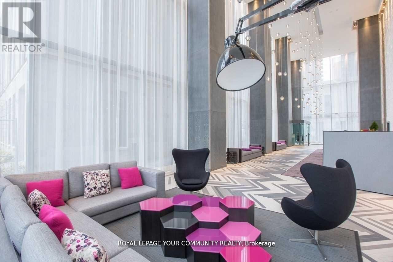 1708 - 1080 Bay Street, Toronto, ON - Indoor