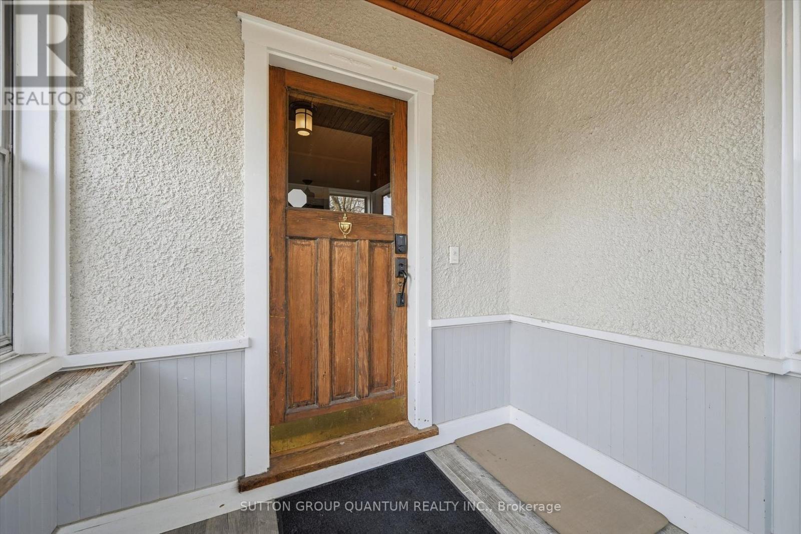 480 Nelson Avenue, Burlington, ON - Indoor Photo Showing Other Room