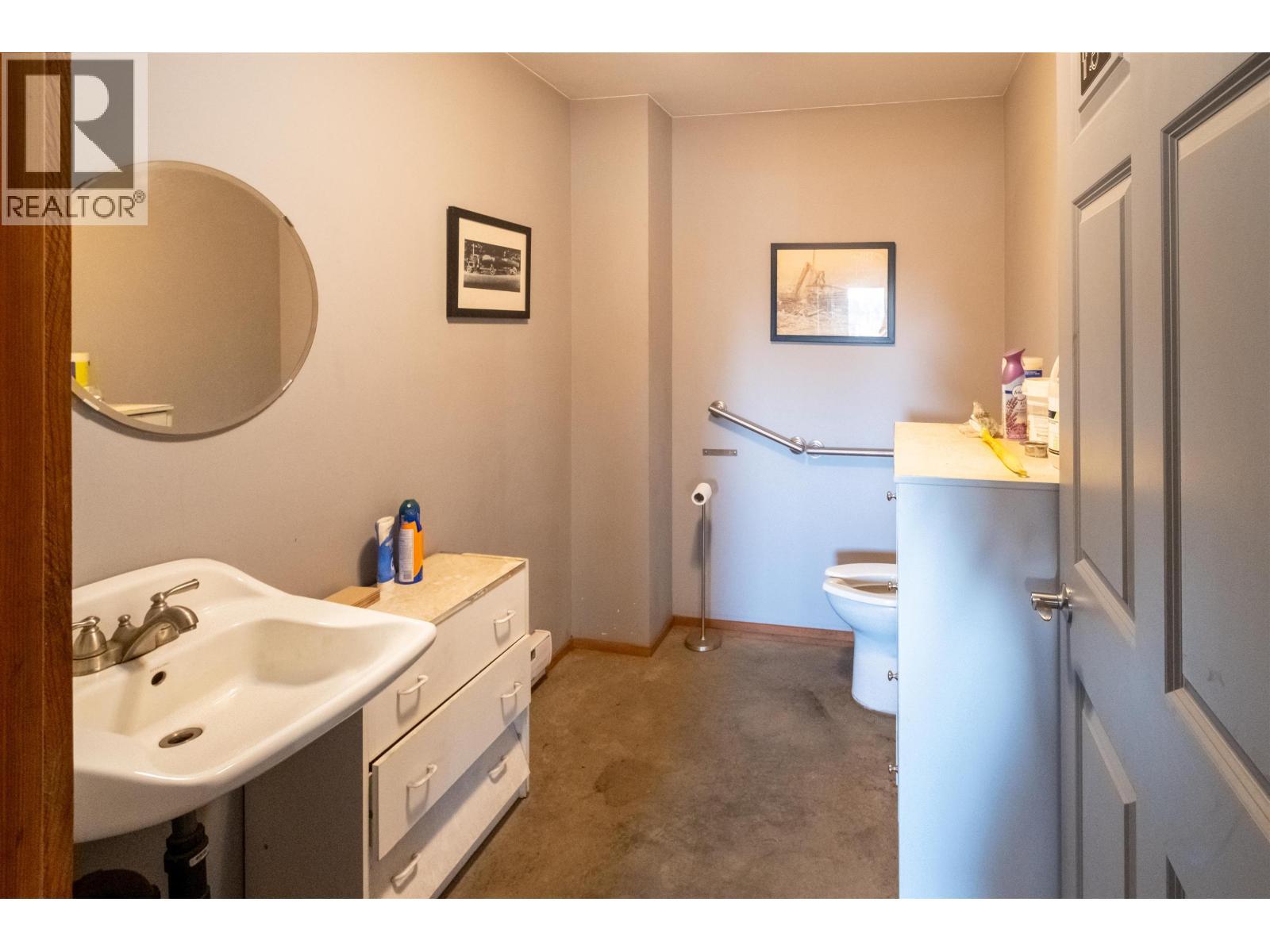 5480 Sechelt Inlet Crescent, Sechelt, BC