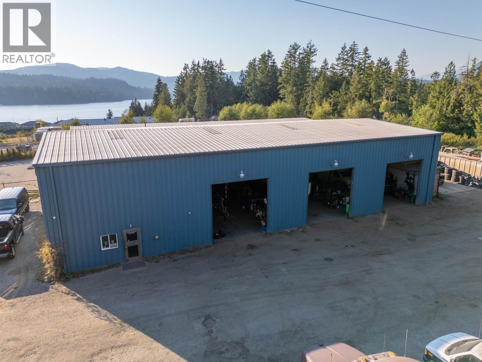 5480 Sechelt Inlet Crescent, Sechelt, BC