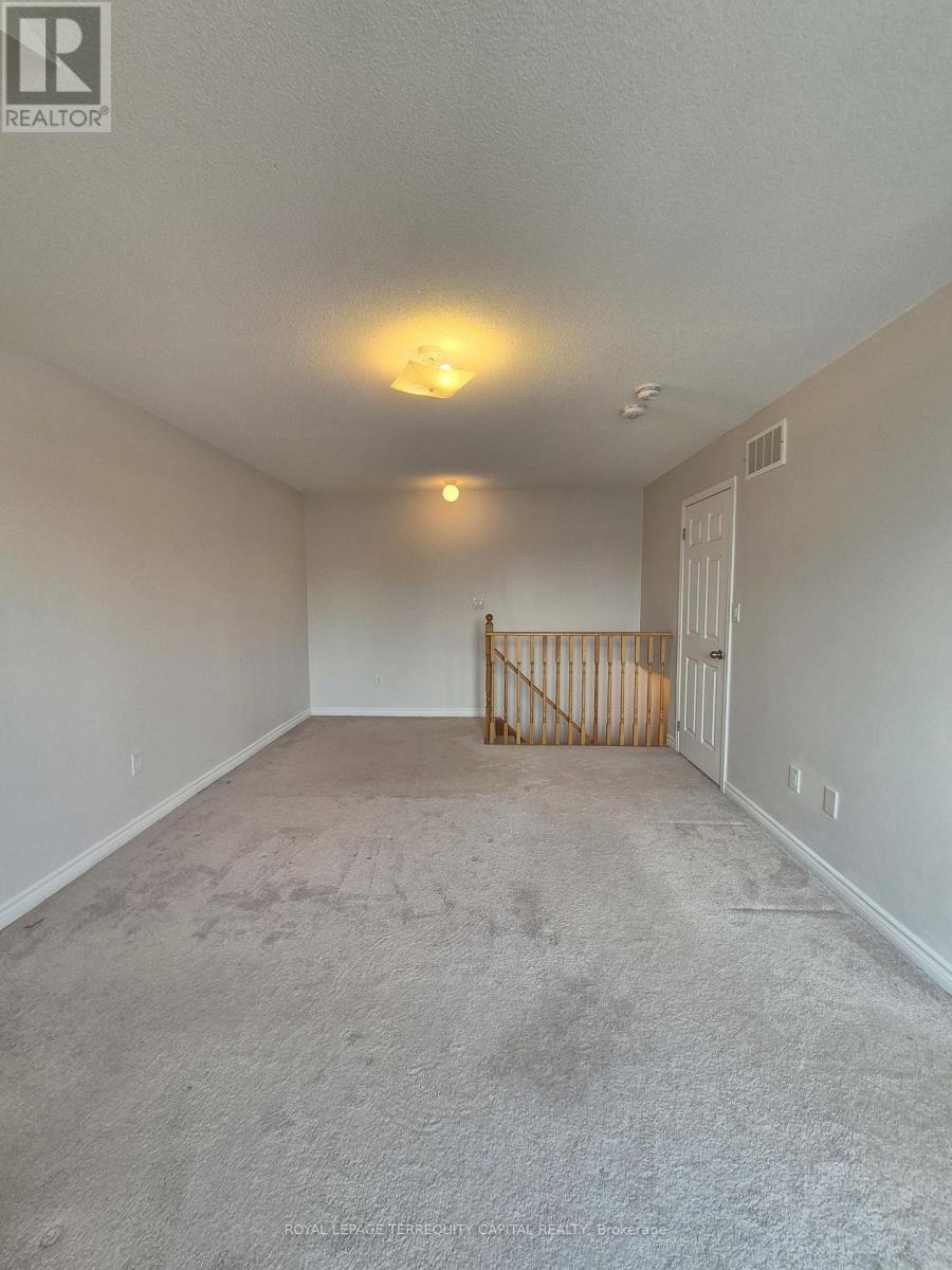 12 Dunsley Way, Whitby, ON - Indoor Photo Showing Other Room