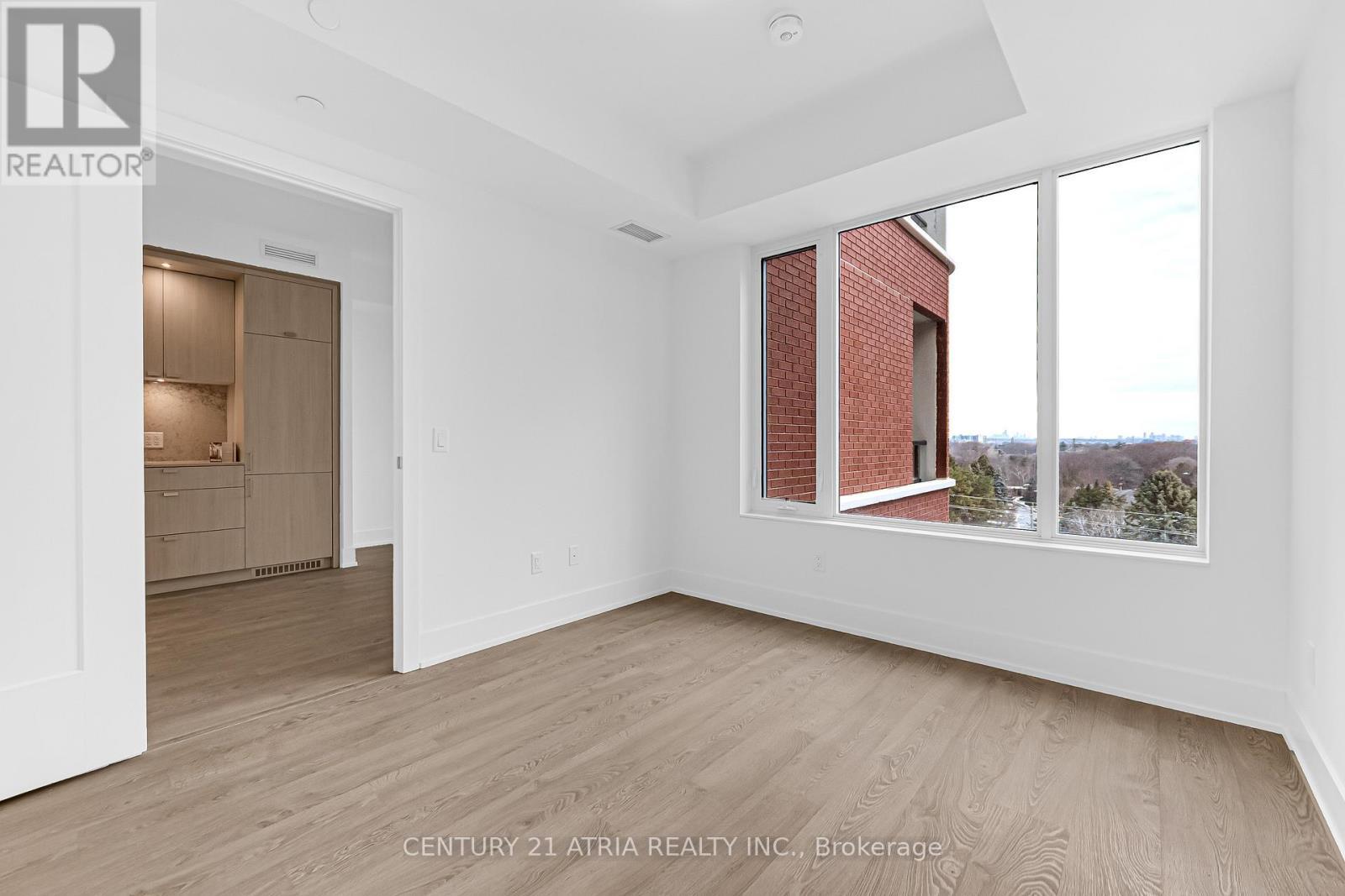 629 - 259 The Kingsway, Toronto, ON - Indoor Photo Showing Other Room