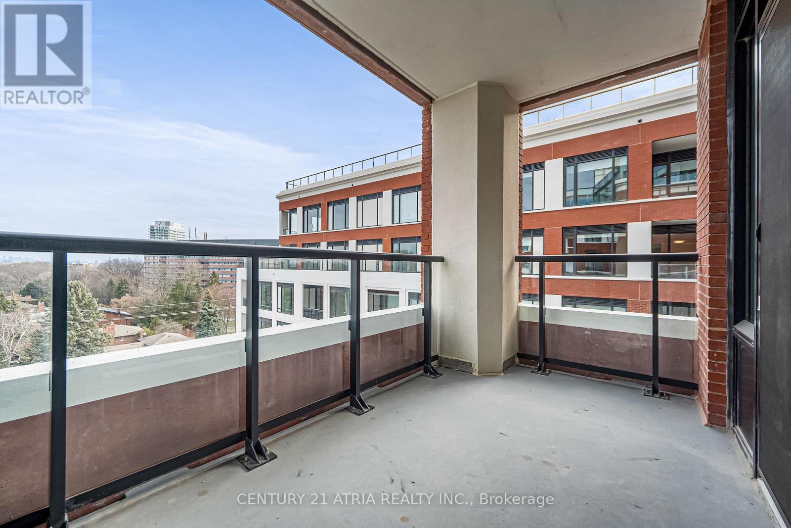 629 - 259 The Kingsway, Toronto, ON - Outdoor With Exterior