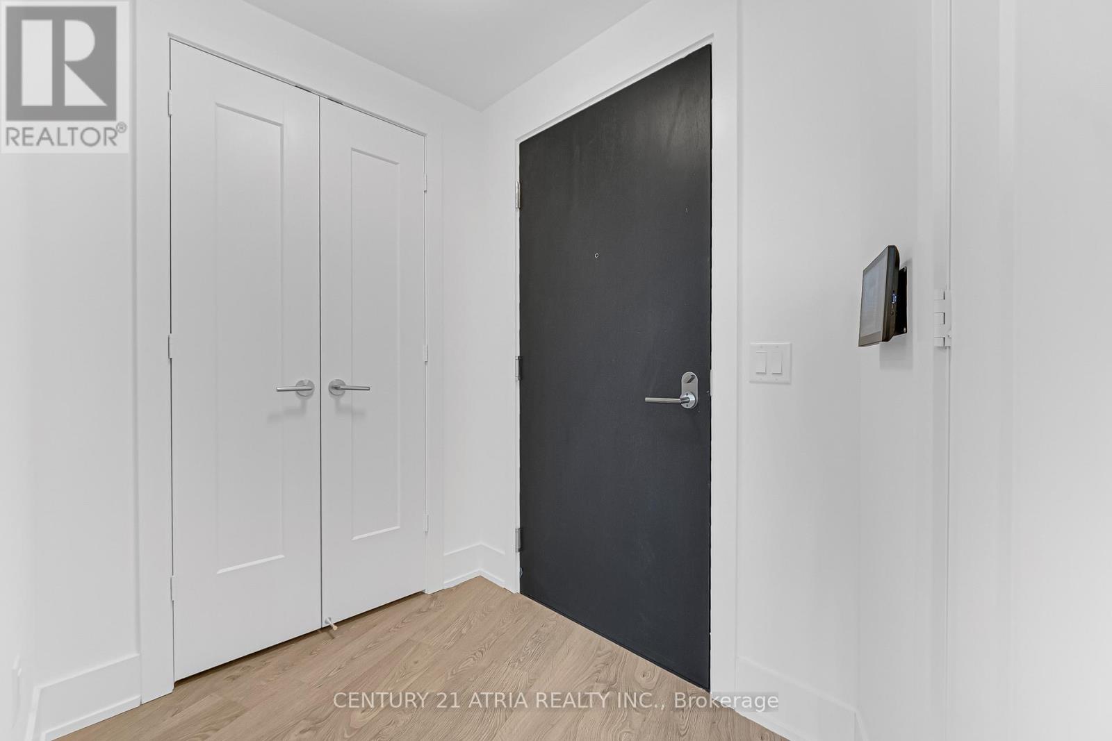 629 - 259 The Kingsway, Toronto, ON - Indoor Photo Showing Other Room