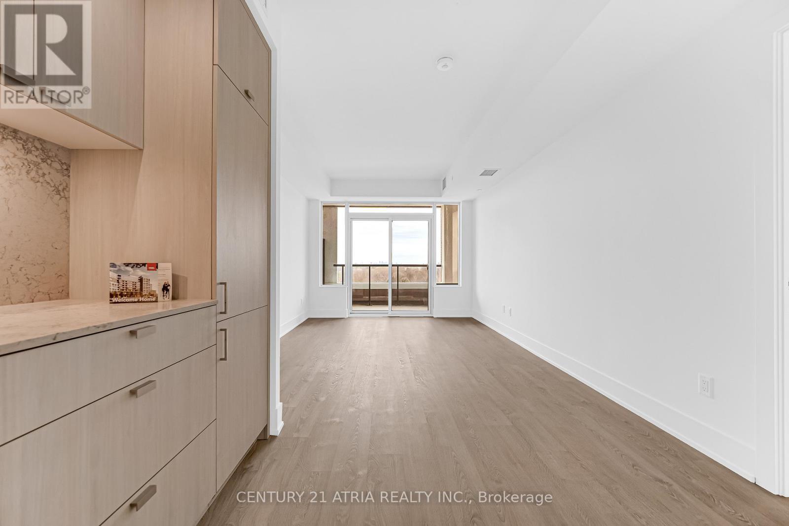 629 - 259 The Kingsway, Toronto, ON - Indoor Photo Showing Other Room