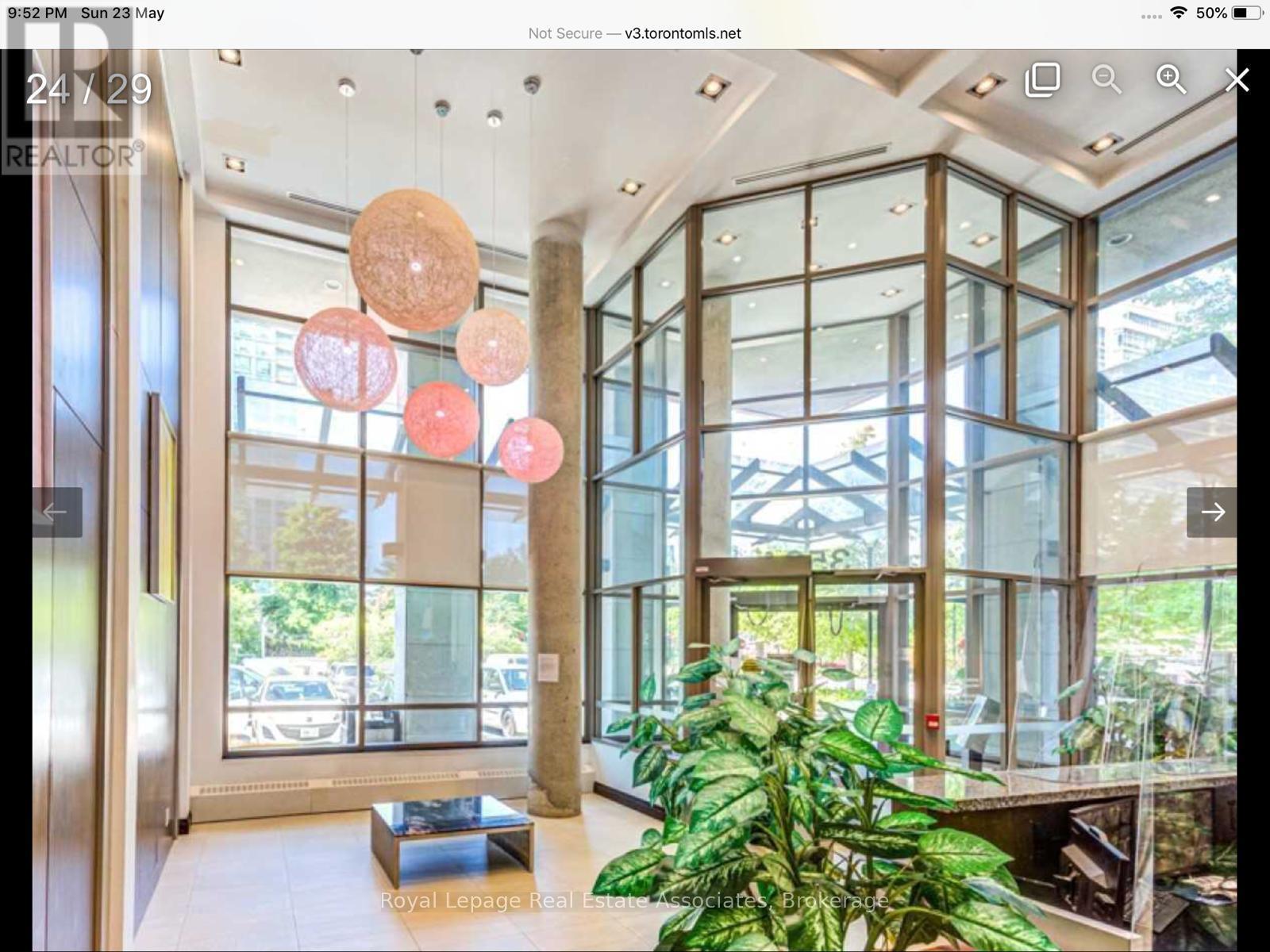 2510 - 3504 Hurontario Street, Mississauga, ON - Indoor Photo Showing Other Room