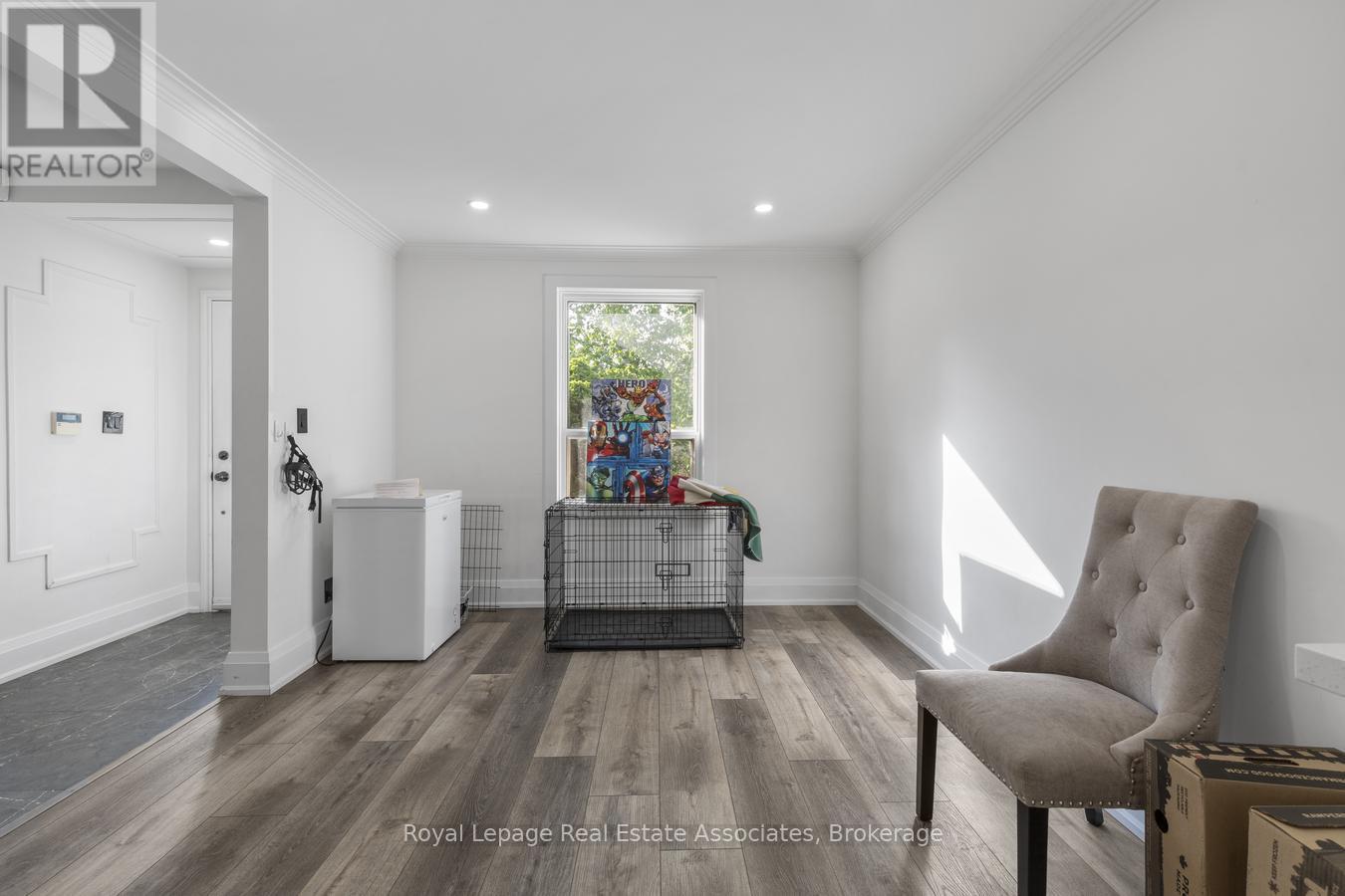 DEN - 938 Henley Road, Mississauga, ON - Indoor