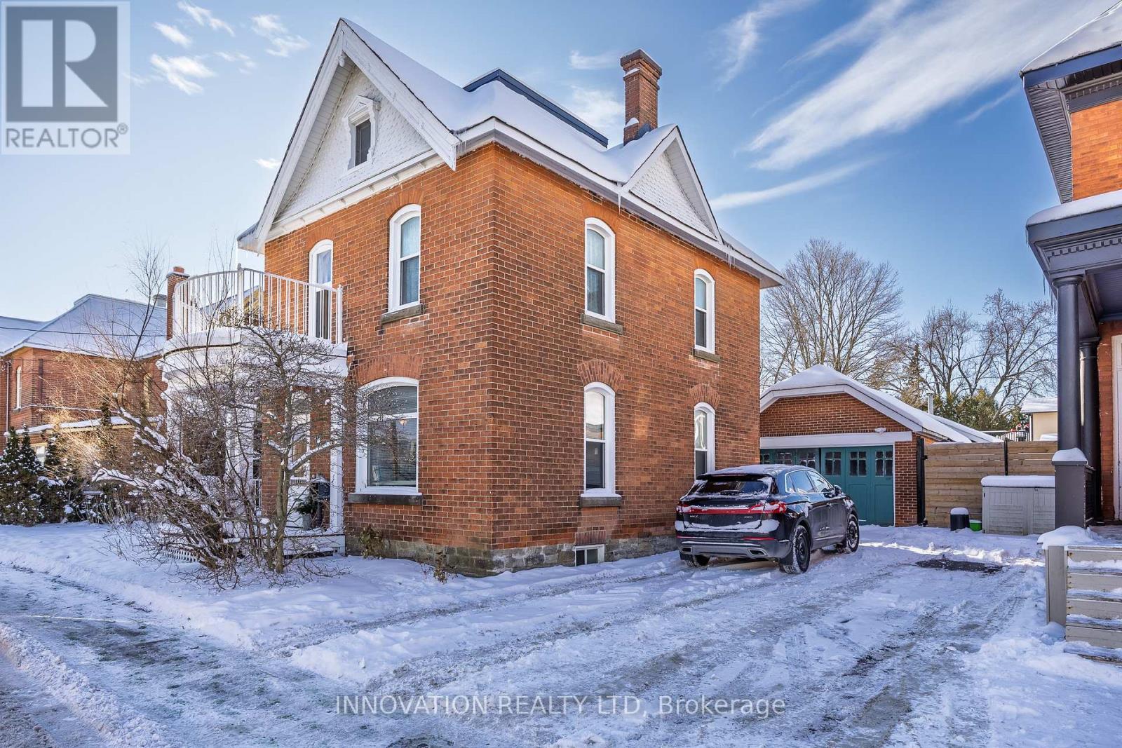 10 Rochester Street, Carleton Place, ON - Outdoor