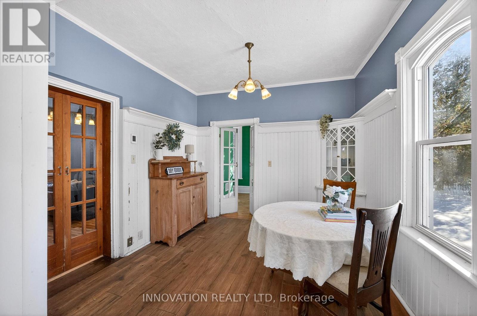 10 Rochester Street, Carleton Place, ON - Indoor Photo Showing Dining Room