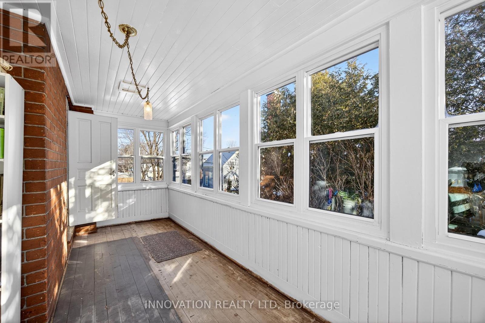 10 Rochester Street, Carleton Place, ON - Indoor Photo Showing Other Room