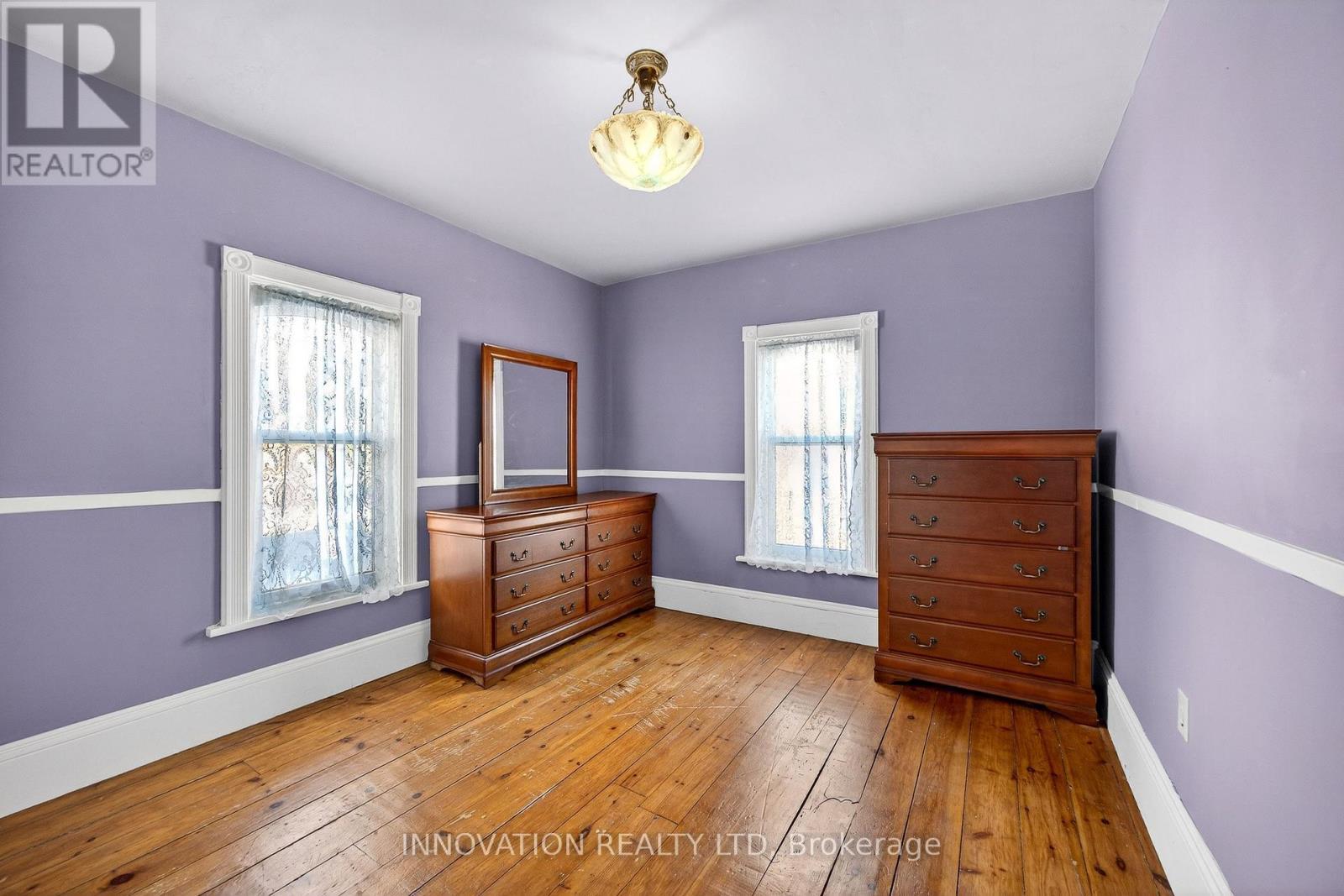 10 Rochester Street, Carleton Place, ON - Indoor Photo Showing Bedroom