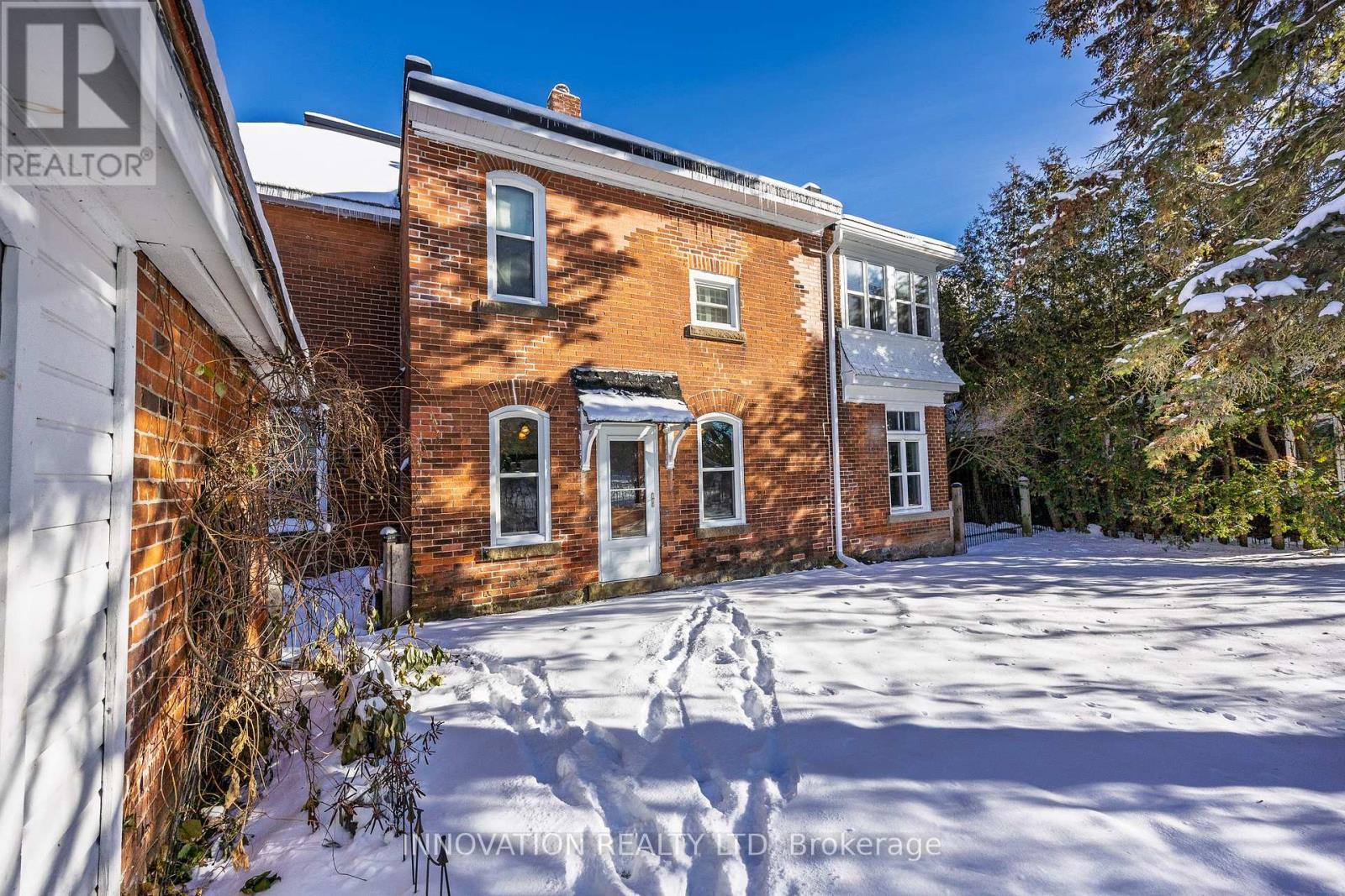 10 Rochester Street, Carleton Place, ON - Outdoor