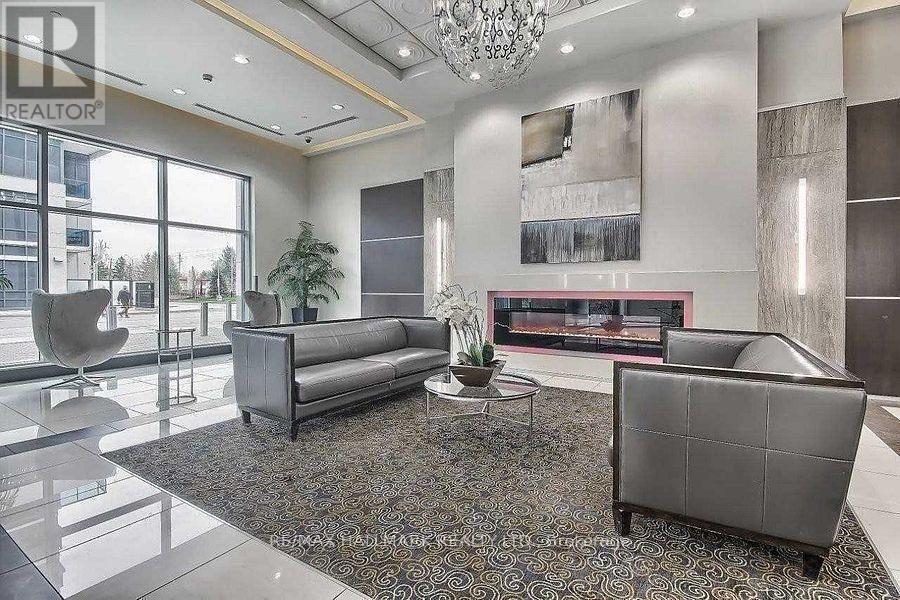 1705 - 7171 Yonge Street, Markham, ON - Indoor