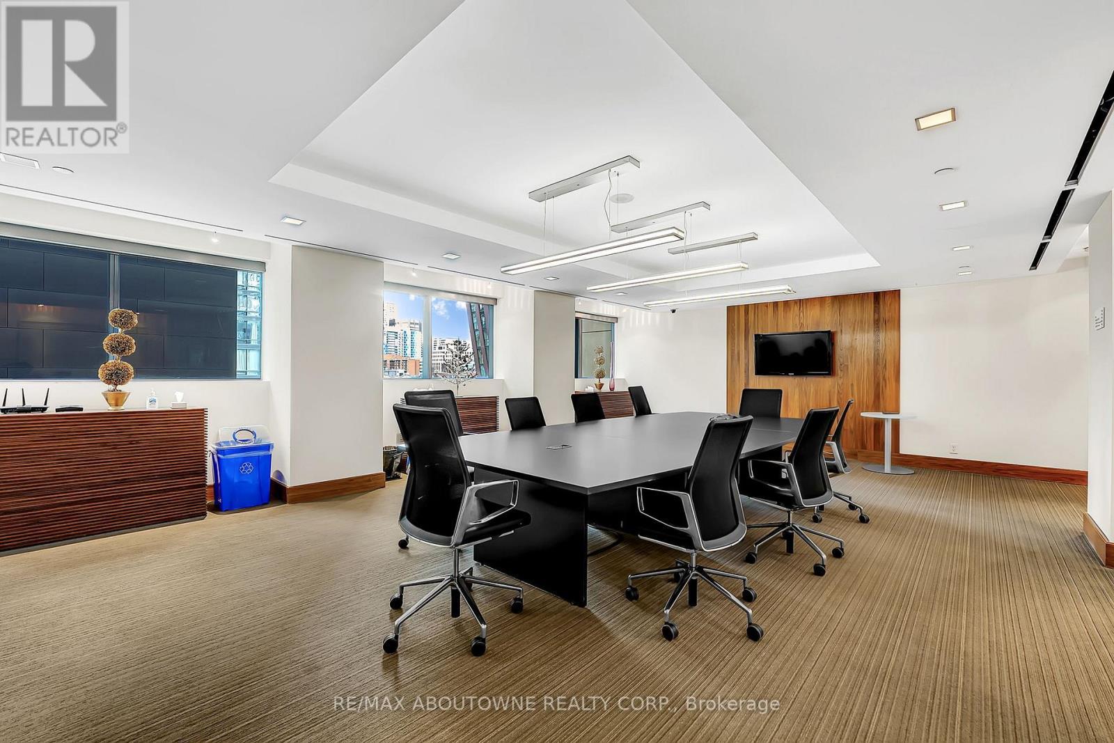 2912 - 80 John Street, Toronto, ON - Indoor Photo Showing Office