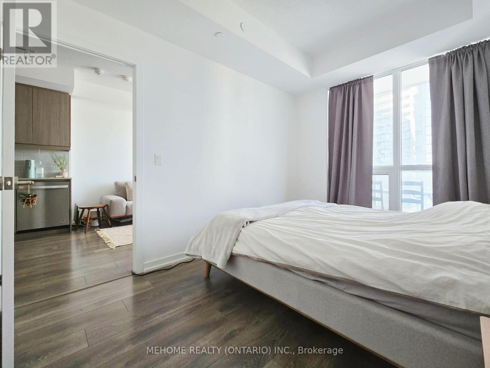 1204 - 32 Forest Manor Road, Toronto, ON