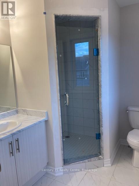 6 Mockingbird Lane, Hamilton, ON - Indoor Photo Showing Bathroom