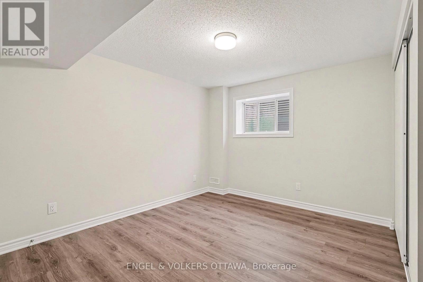 414 Broadcast Avenue, Ottawa, ON - Indoor Photo Showing Other Room