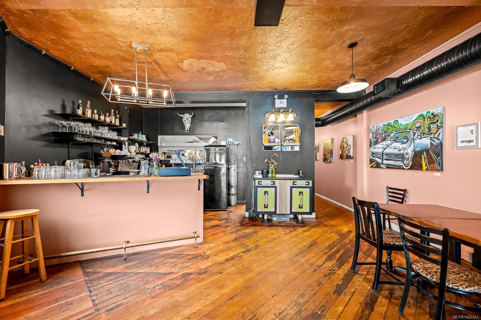 355 4Th St, Courtenay, BC