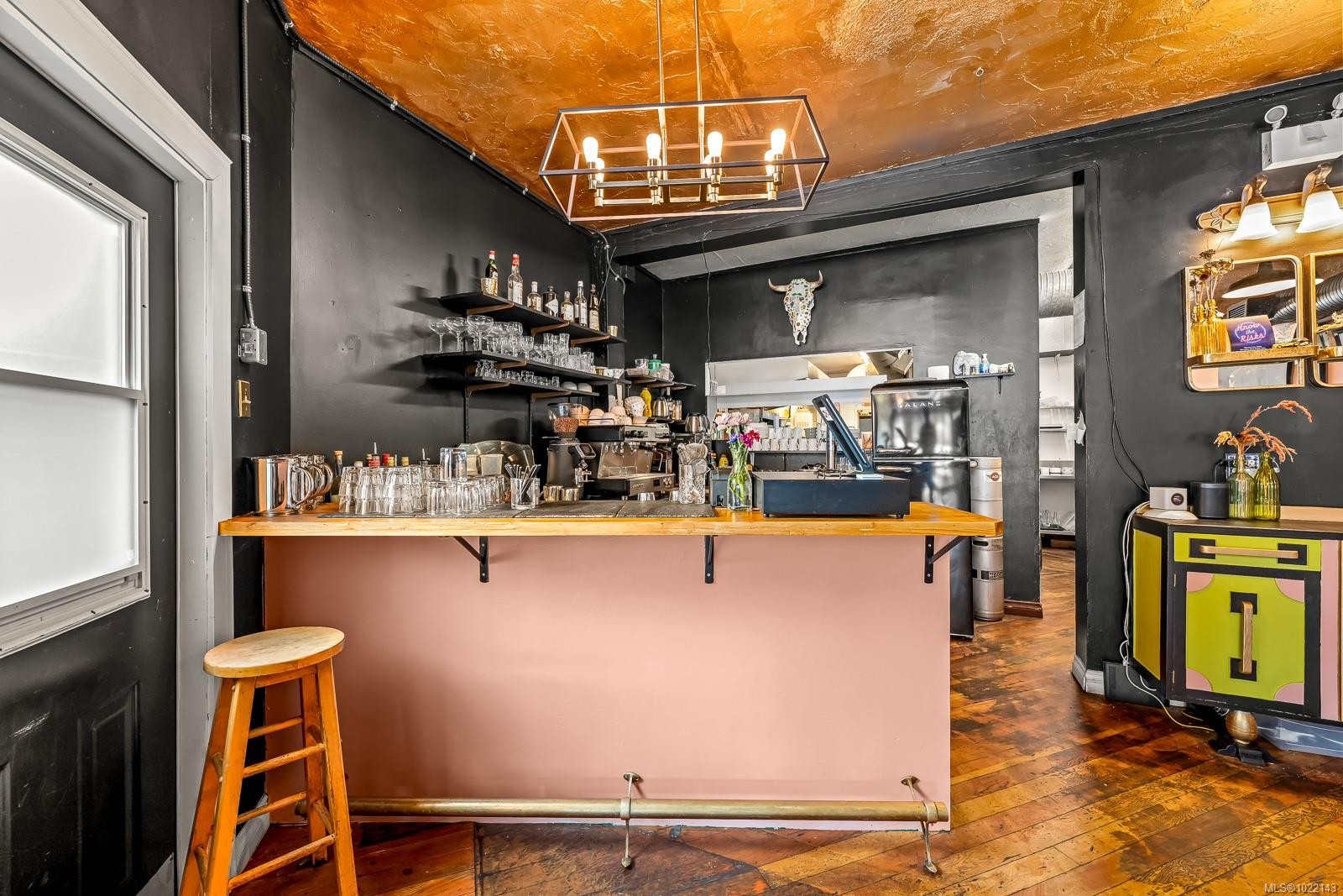 355 4Th St, Courtenay, BC