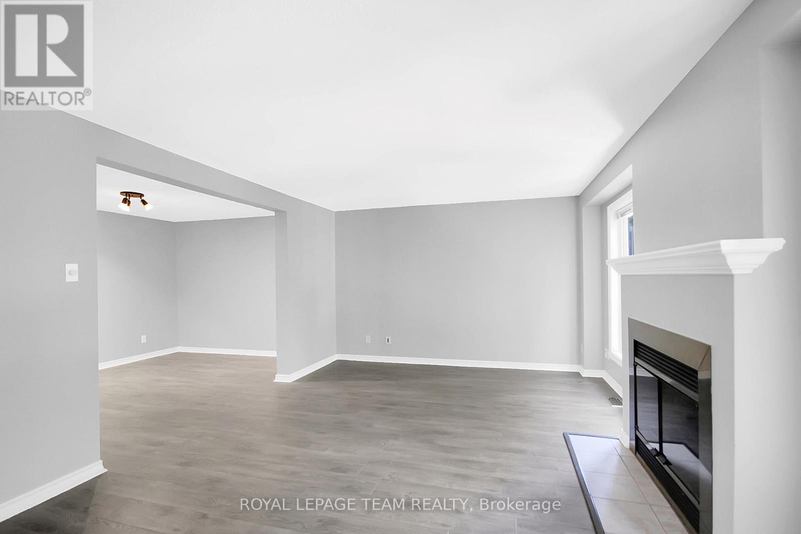 4 - 7 Wrenwood Crescent, Ottawa, ON - Indoor Photo Showing Other Room