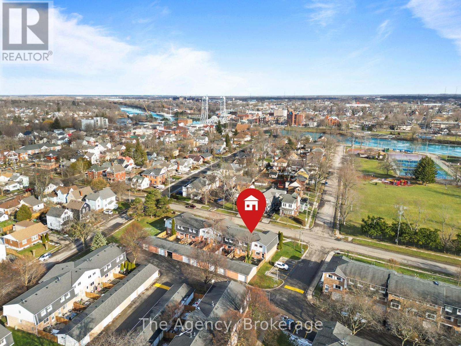 7 - 185 Denistoun Street, Welland (Broadway), ON - Outdoor With View