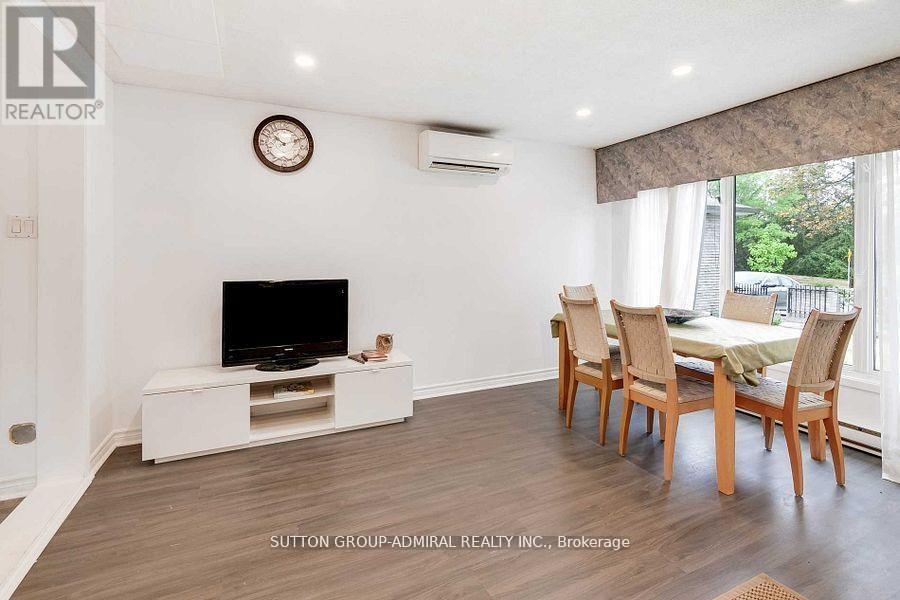 143 Torresdale Avenue, Toronto, ON - Indoor